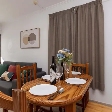 Floritas 33 - One Bed Apartment Playa de las Americas (Tenerife)